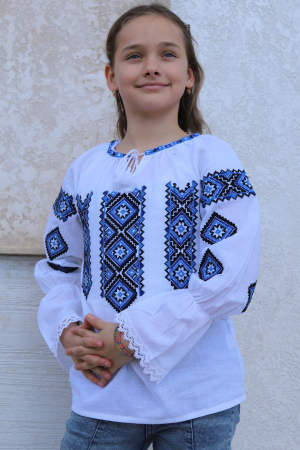 ie fete - Ie fete Erotida broderie albastra