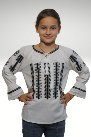 Ie fete Giulia maneca lunga [2]