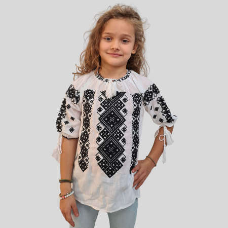 ie fete - Ie fete Iolanda