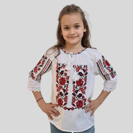 ie fete - Ie fete Agapia