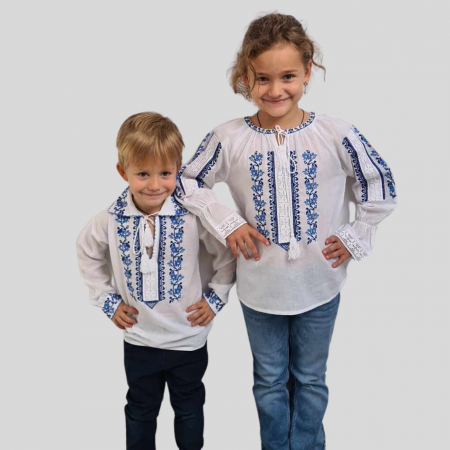 Ie fete Dumitrita broderie albastra [3]