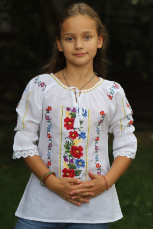 ie fete - Ie fete Simona