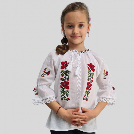 ie fete - Ie fete Cristina