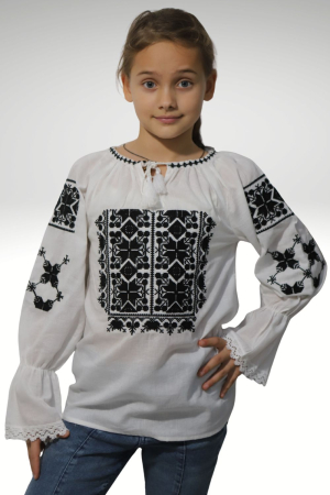 Ie fete Steluta maneca lunga [1]