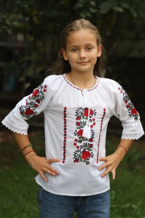 ie fete - Ie fete Zenovia