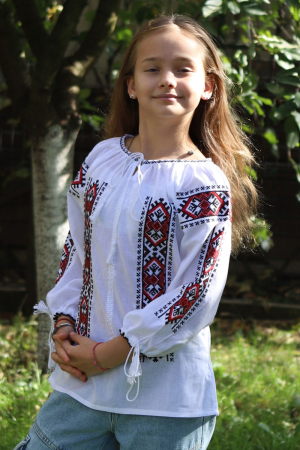 Ie fete Azaria broderie rosie [2]