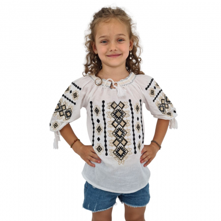 Ie fete Valentina broderie bej [1]