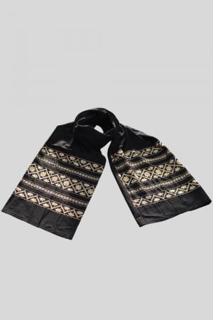 Dama - Maramă neagră broderie bej