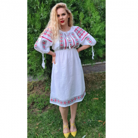 rochii - Rochie damă Teodora broderie rosie