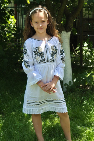 Rochie fete Carla broderie verde [1]