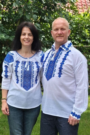 Seturi pentru familie - Set cuplu Liviu si Livia broderie albastra