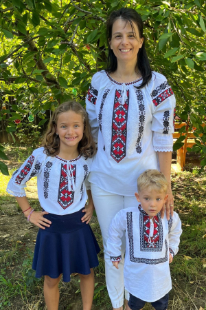 Seturi pentru familie - Set mama-fiu-fiica Leonida broderie roșie