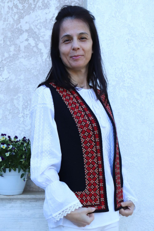 veste - Vestă damă Bela broderie rosie