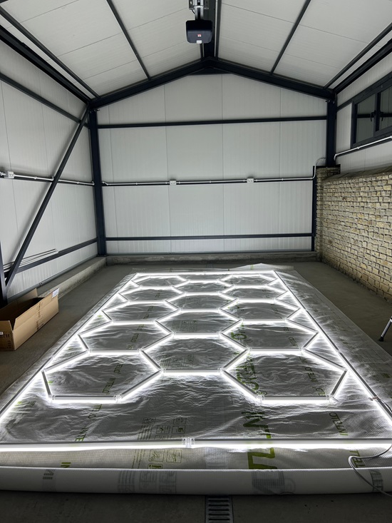 14 hexagonae led honecomb cu rama