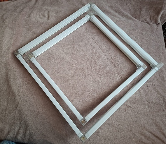 Leduri frizerie in forma de patrat L 56,5cm [3]