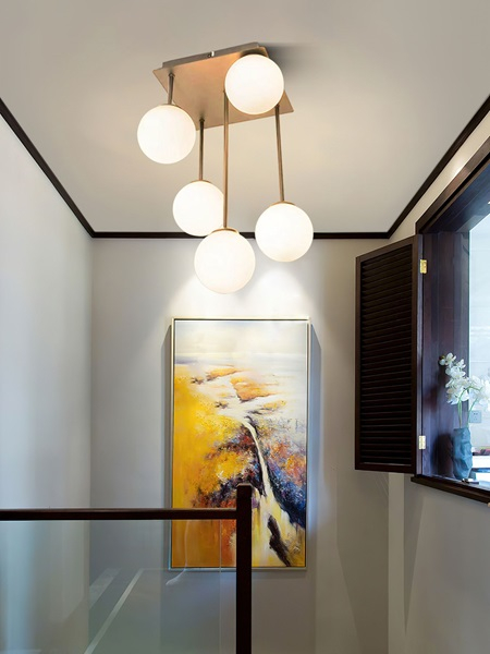 Lustra led 5 globuri gold/black [2]