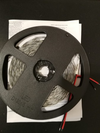 Iluminat inteligent - Banda led iluminat inteligent scari