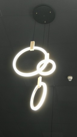LUSTRA LED DIMABILA CU TELECOMANDA 3 FUNCTII  80W [1]