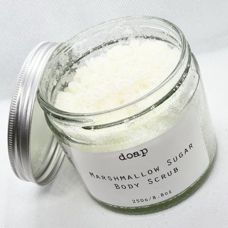Scrub de corp vegan Sugar Marshmallow DOAP Beauty [1]