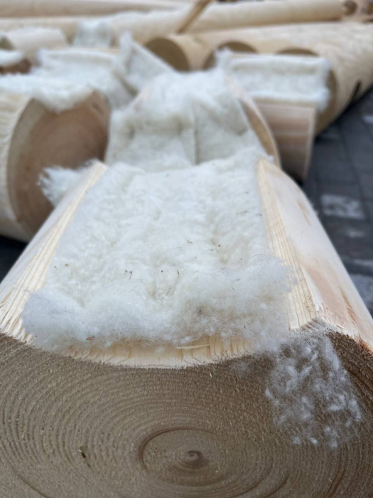 Insulation strips sheep wool logs [12]