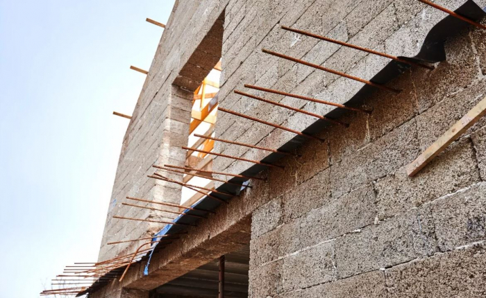 Caramizi canepa si var sistem complet de zidarie [14]