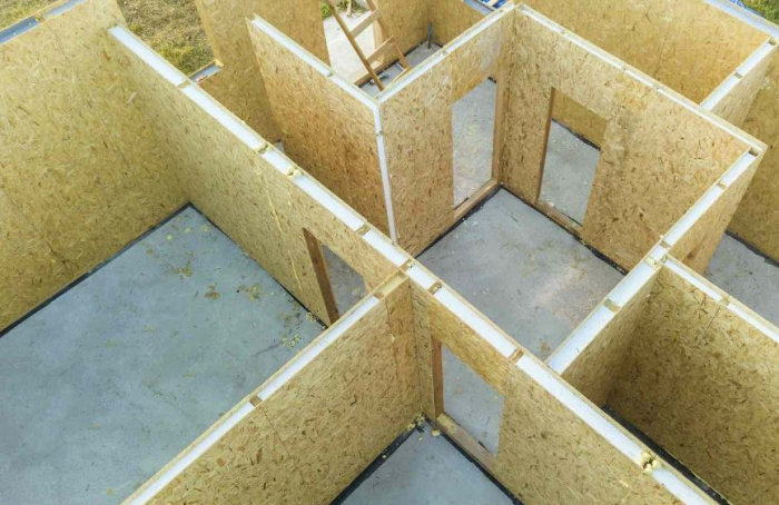 Case de lemn in sistem panouri SIP [15]
