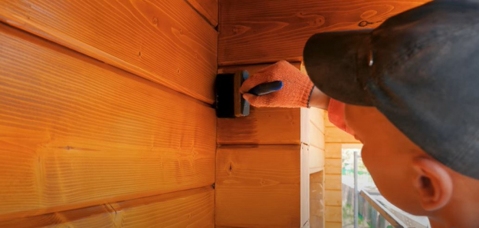 Case din grinzi lamelare prevazute cu nut si feder si sistem de imbinare la capete [72]