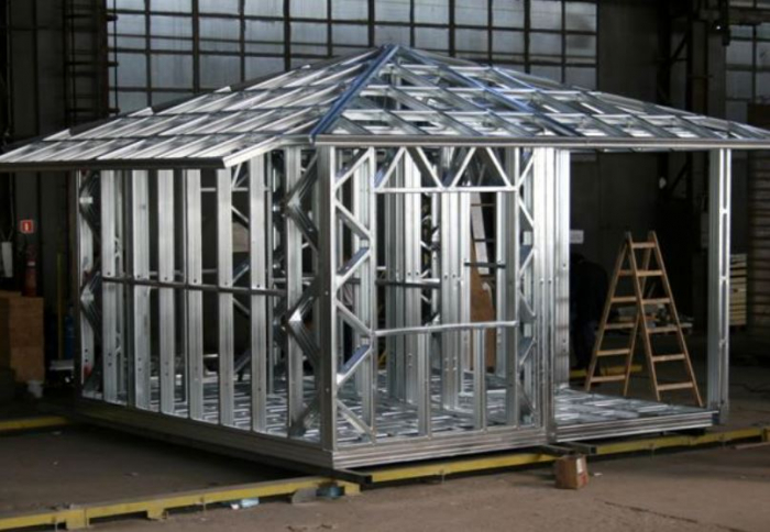 Case metalice prefabricate [4]