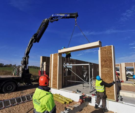 Straw panels house [3]
