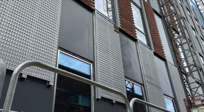 Fatada ventilata structura aluminiu si placari caramida [5]