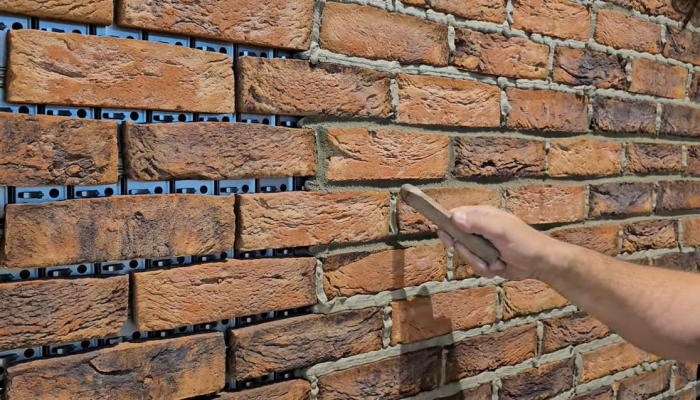 Fatada ventilata structura aluminiu si placari caramida [16]