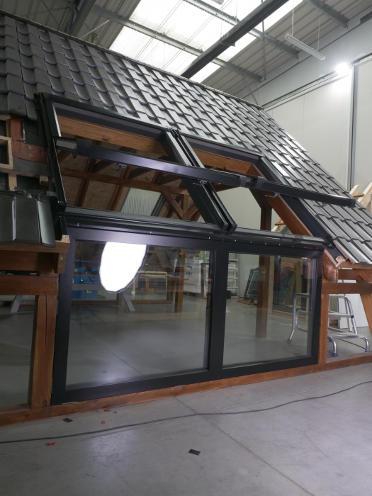Aluminum attic windows, terrace access doors [10]