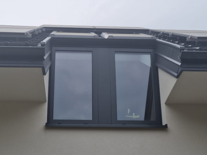 Aluminum attic windows with terrace access doors [11]
