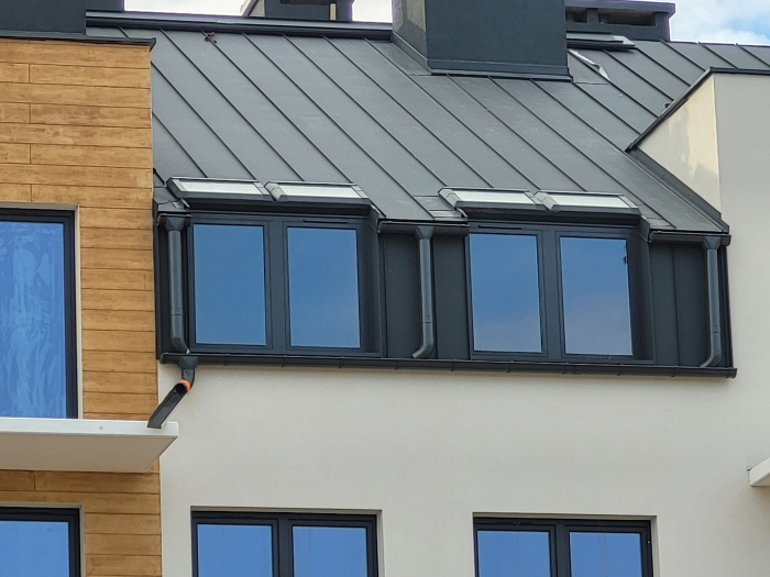 Aluminum attic windows, terrace access doors [17]