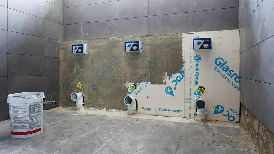 Plaster with fiberglass Glasroc [14]