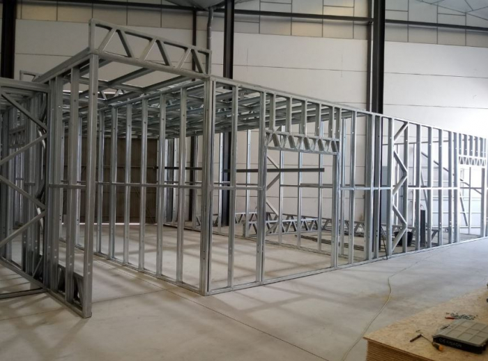 Case metalice prefabricate [5]