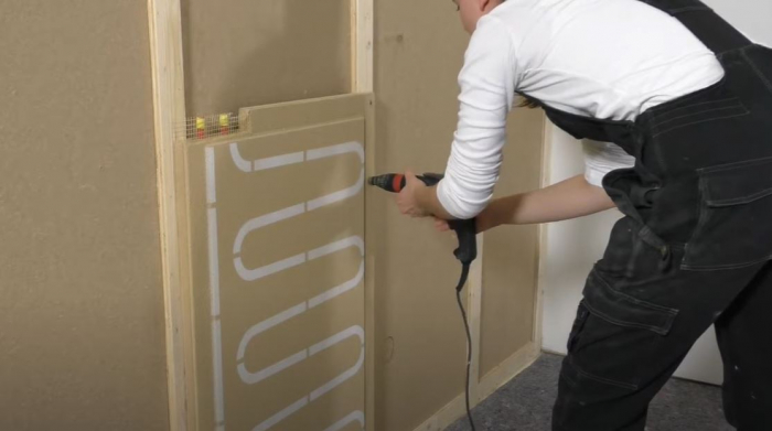 Heating and cooling with radiant clay tiles [4]