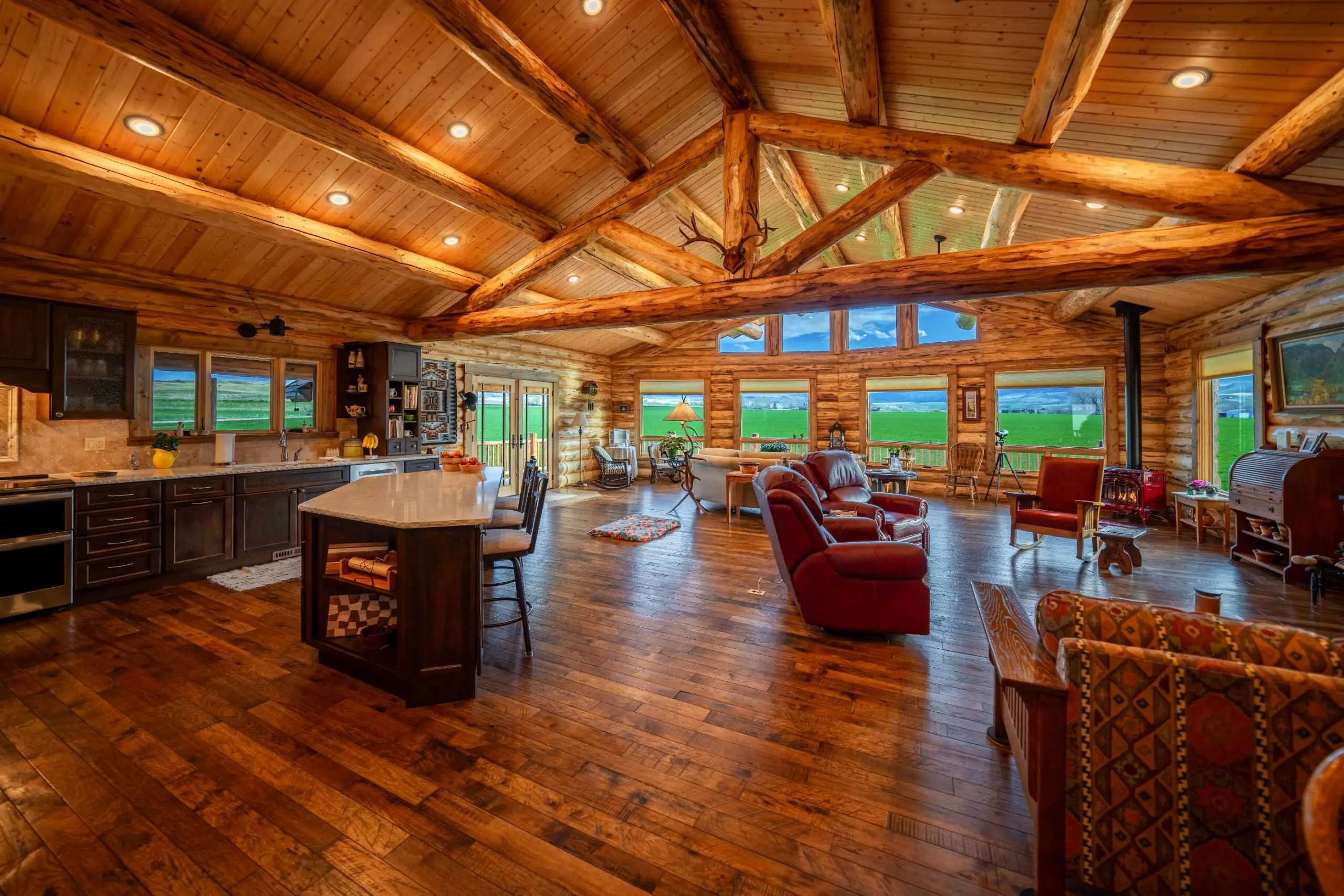 Lemn rotund calibrat pentru cabane din busteni [15]