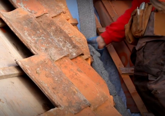 Ready-to-use thermal insulating roof mortar [12]
