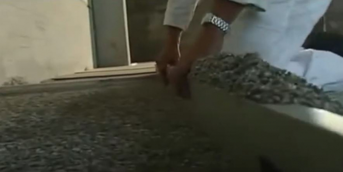 Cellulose pellets for leveling and insulation [4]