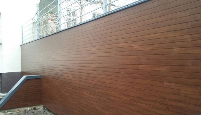 Placari universale cu rigle de aluminiu cu aspect de lemn [67]