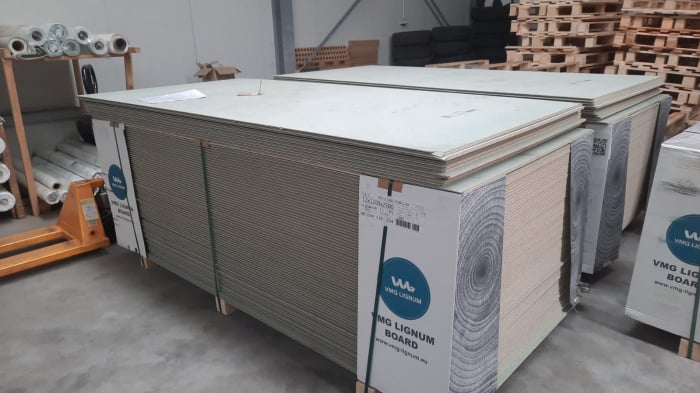 VMG Boards of agglomerated particles with a structural role and joint nut and spring [22]