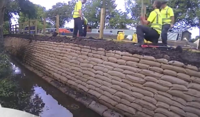 Pre-filled concrete bags for load-bearing walls [4]