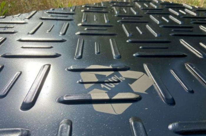 Placi tip placaj din plastic reciclat [3]