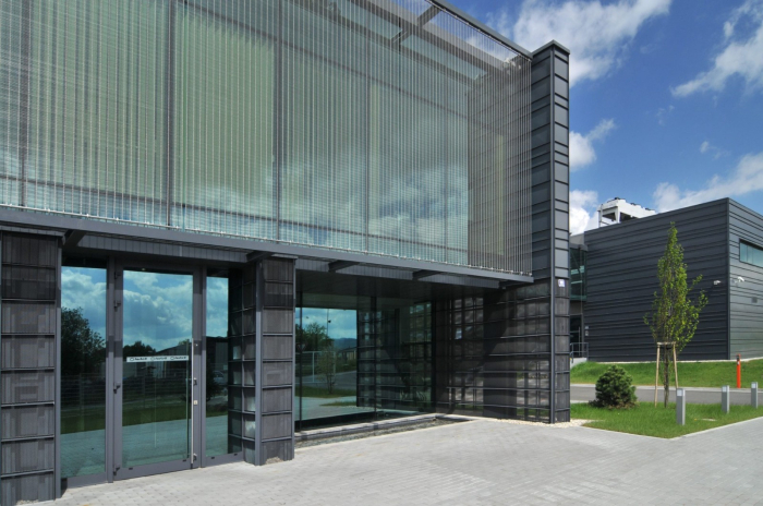 Plase metalice arhitecturare pentru fatade si compartimentari [9]