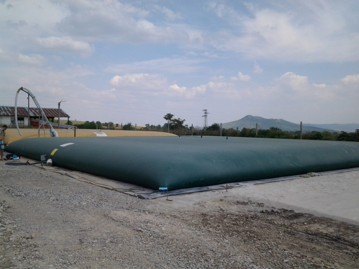 Flexible tanks for water, fertilizers, liquid waste [2]