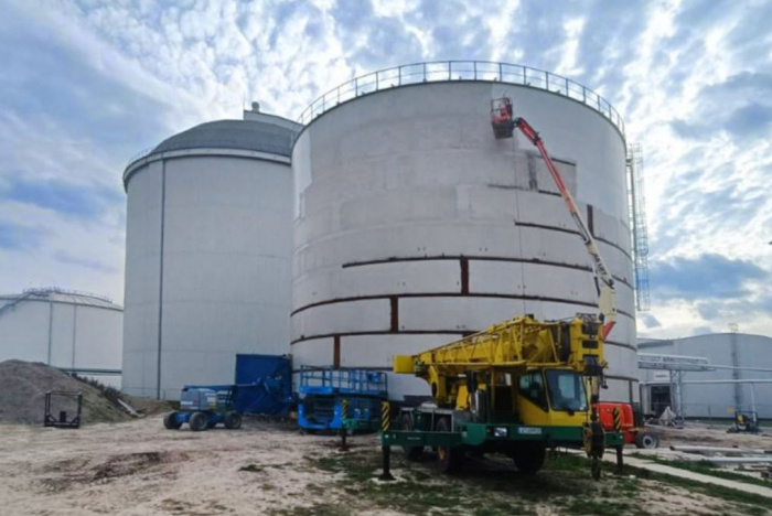 Modular industrial tanks [8]