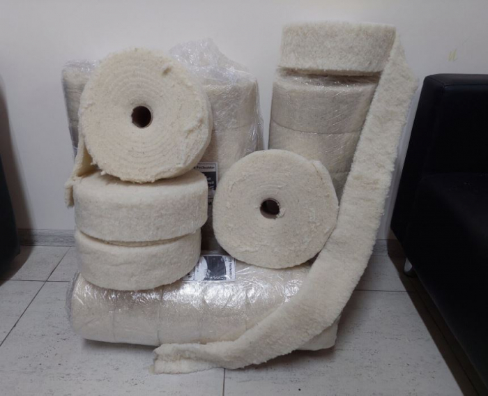 Insulation strips sheep wool logs [4]