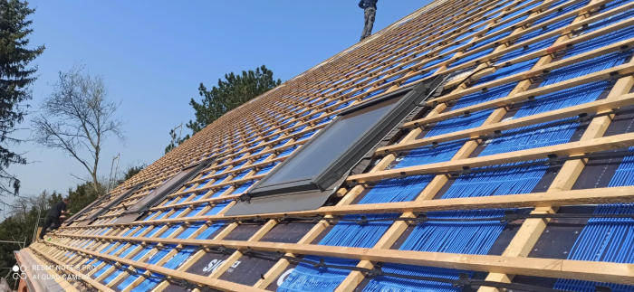 Ground heat exchanger and capillary heating and cooling through floors, walls, ceilings [9]