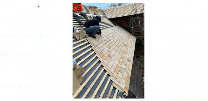 Acacia and oak wood shingles [6]